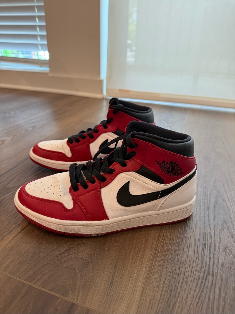 Nike Mid-Top Sneakers in Red, White & Black